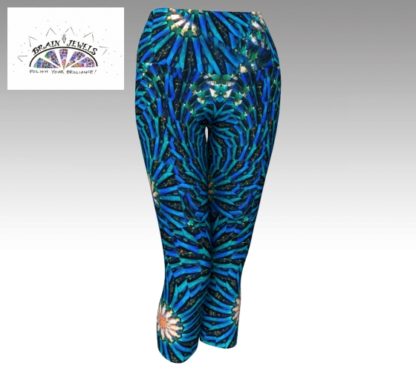 Lady Lake Wide Band Capri Yoga Leggings
