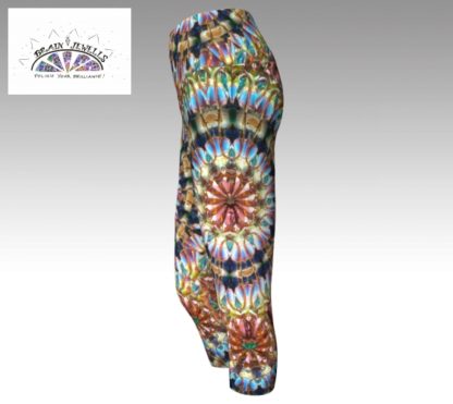 Carnivale! Wide Yoga Band Capri Leggings - Image 2